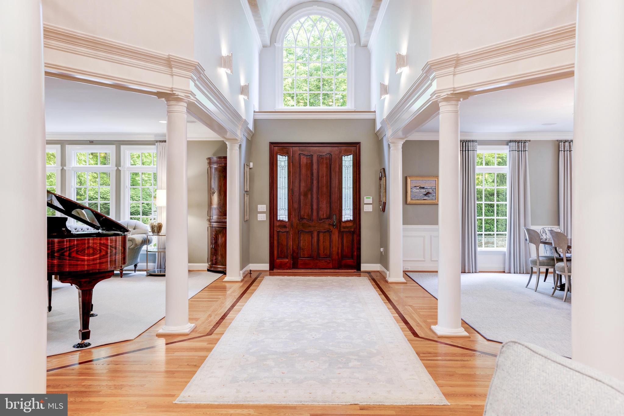 FALCON RIDGE - Residential