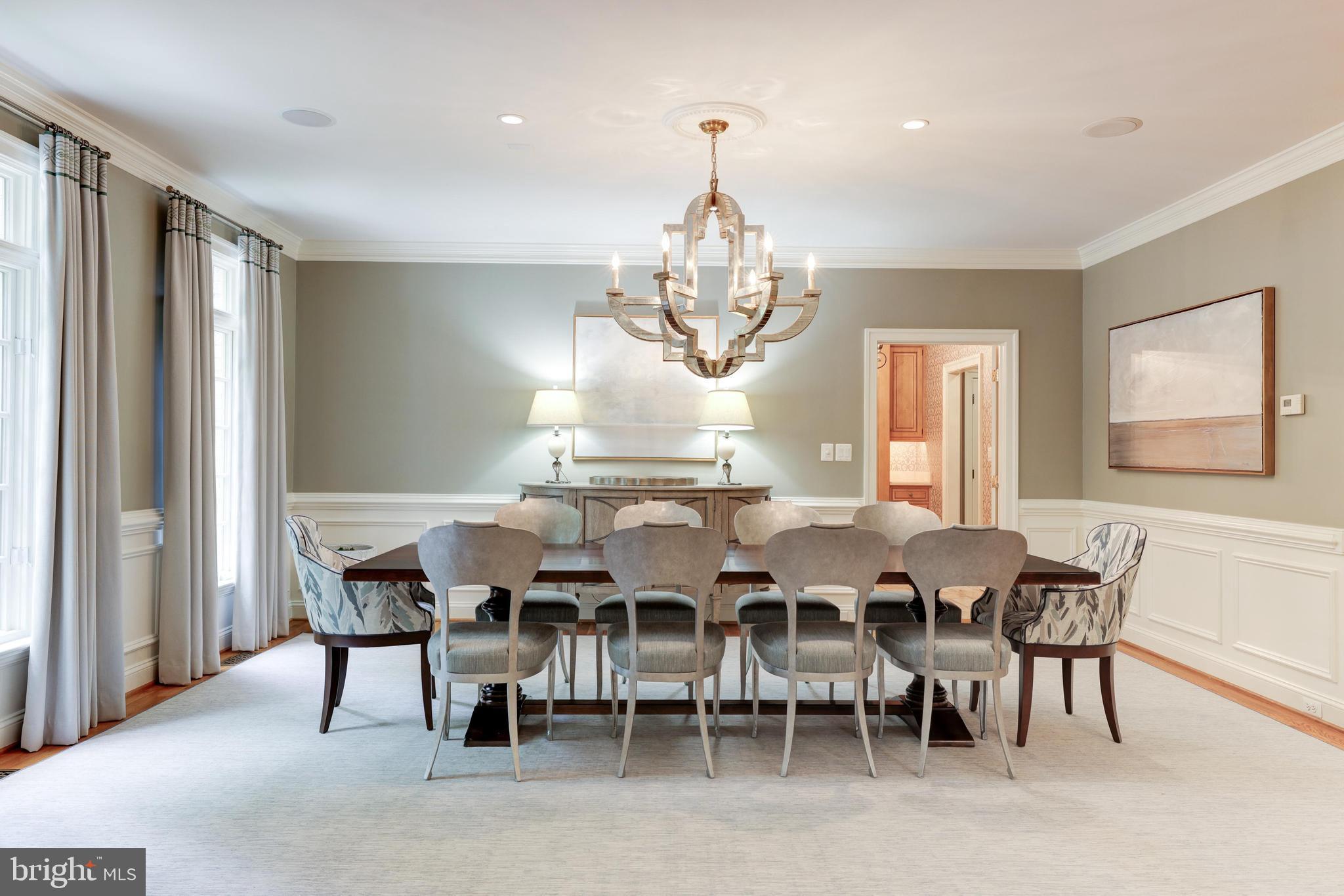 FALCON RIDGE - Residential