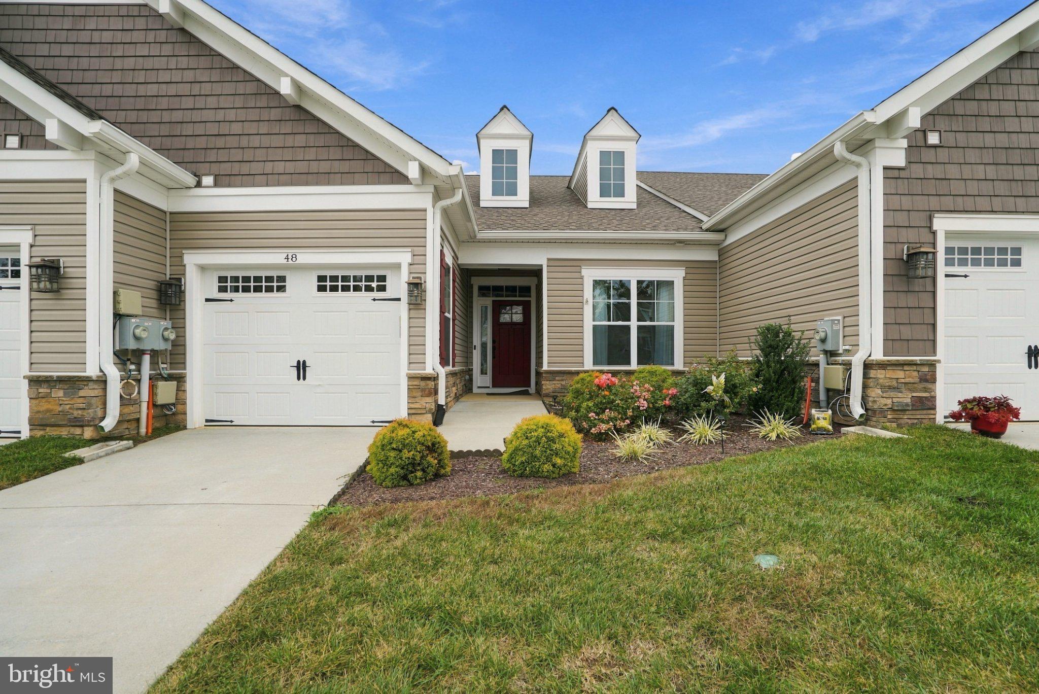 48 CAMDEN CIRCLE