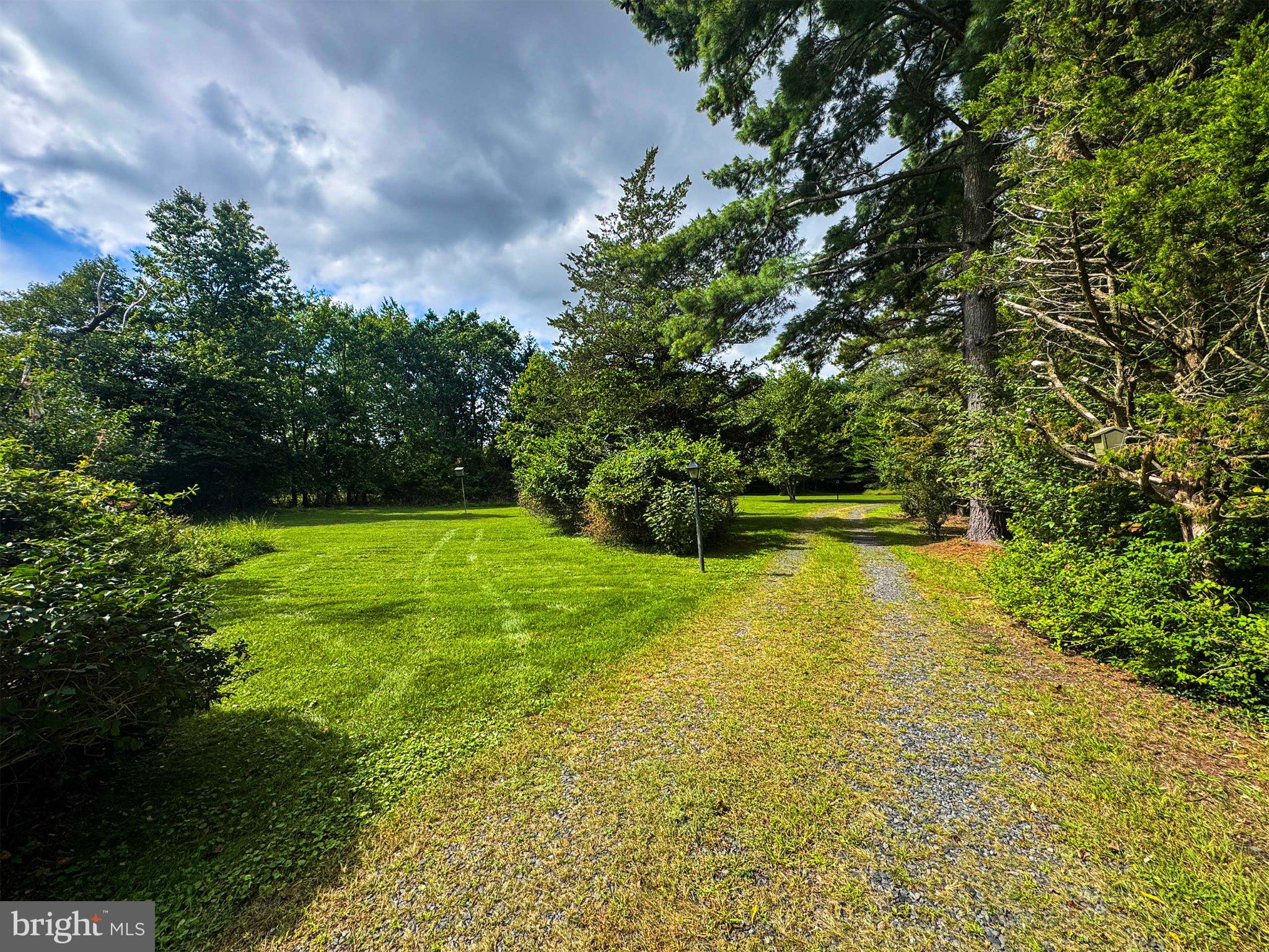 414 OAK SHADE ROAD
