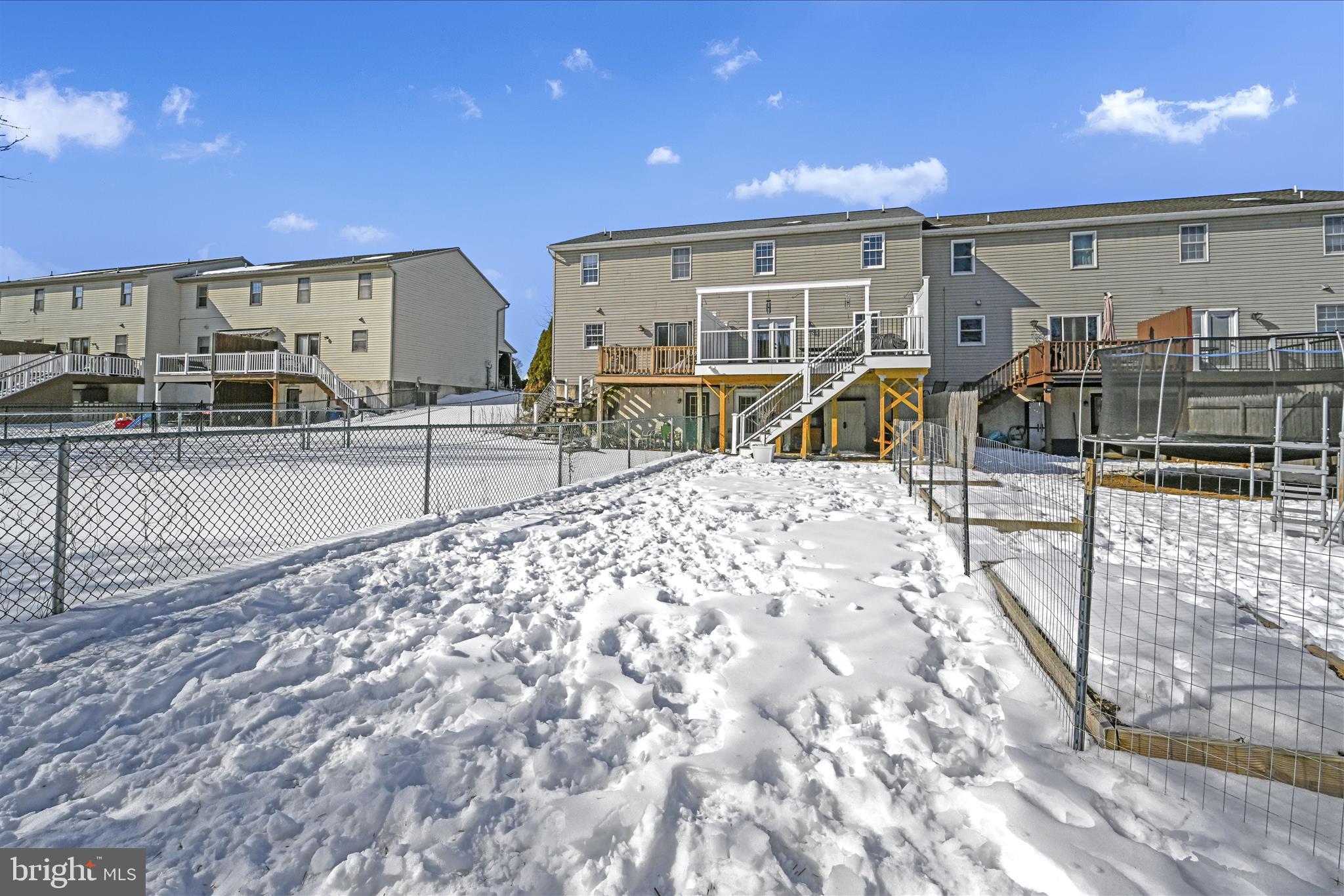 BROOKVIEW - Residential