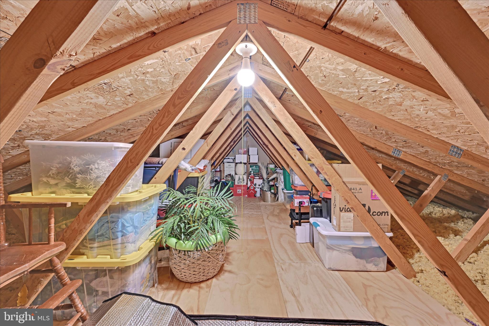 BROOKVIEW - Residential