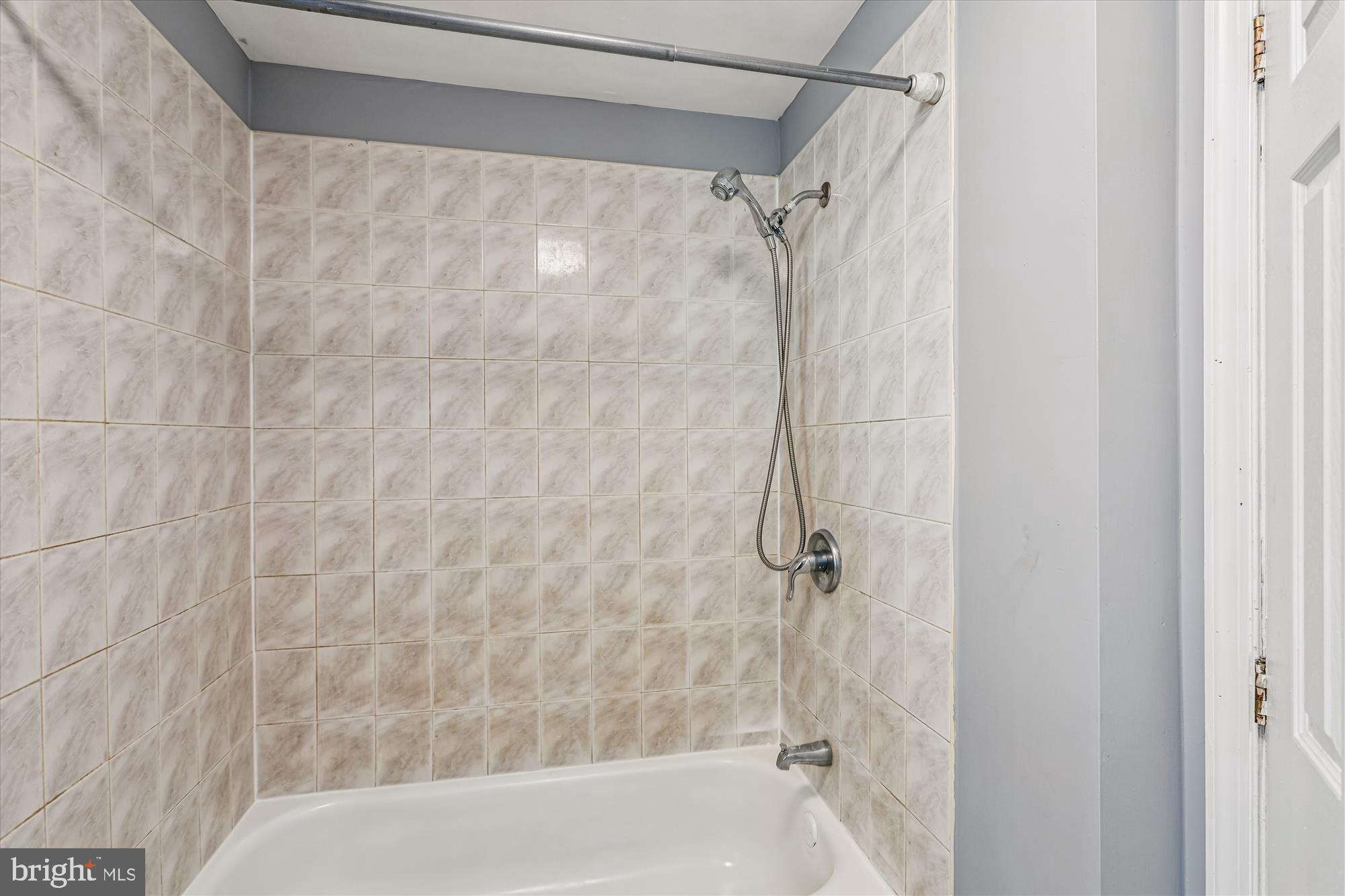 LAKELAND - Residential