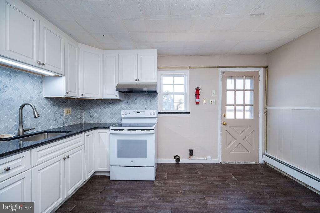 CHEROKEE RANCH - Residential