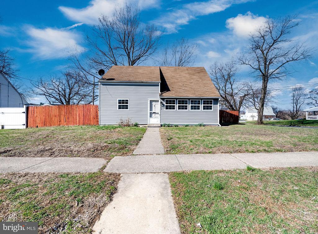 CHEROKEE RANCH - Residential