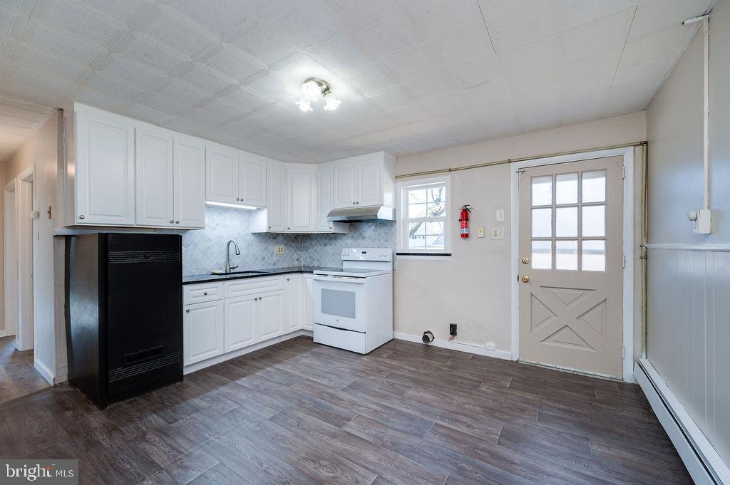 CHEROKEE RANCH - Residential