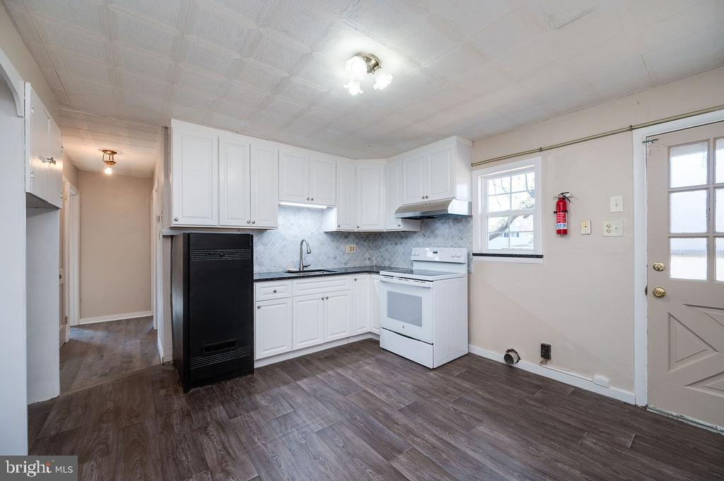 CHEROKEE RANCH - Residential