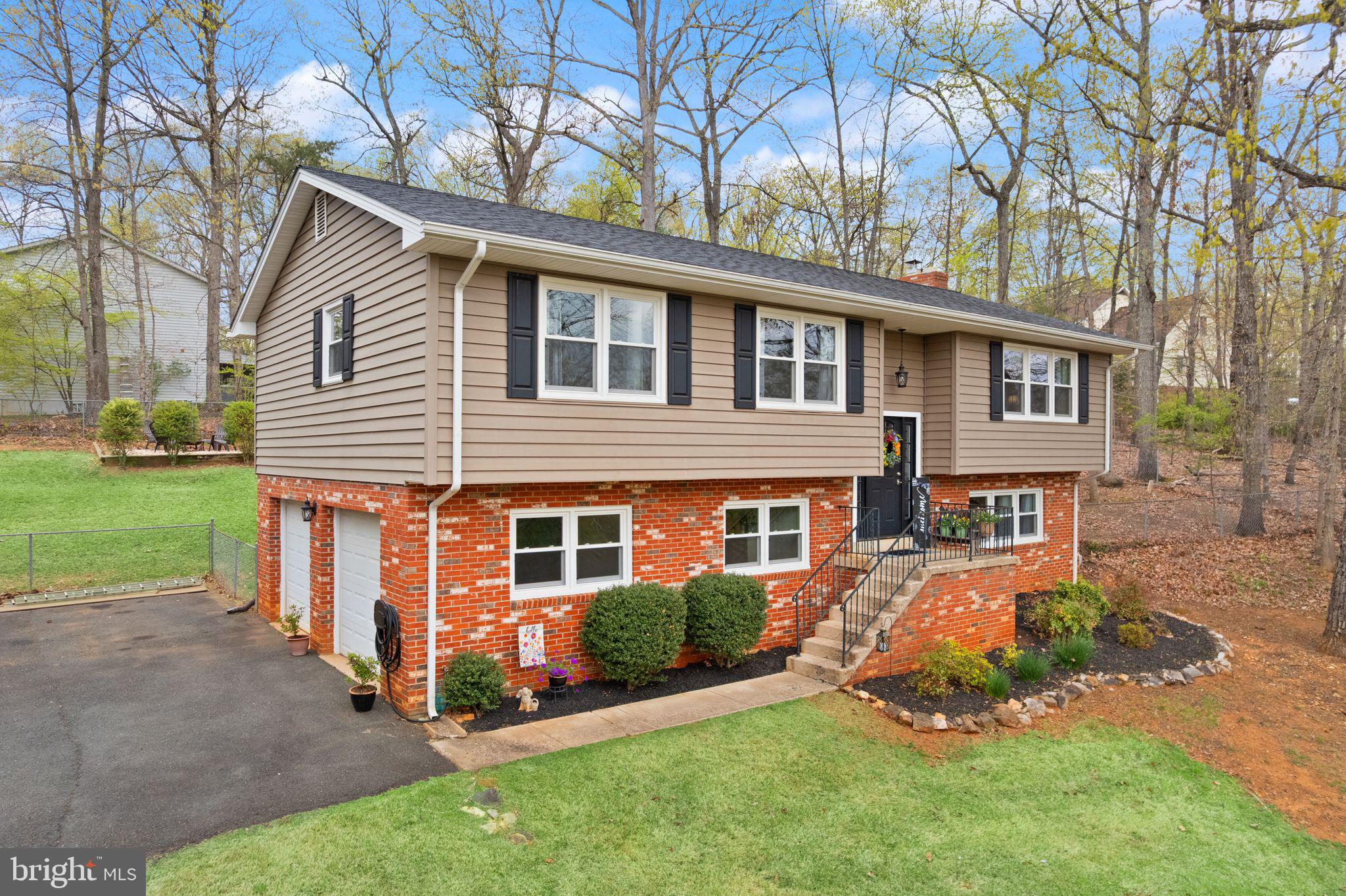 WARREN ESTATES - Residential