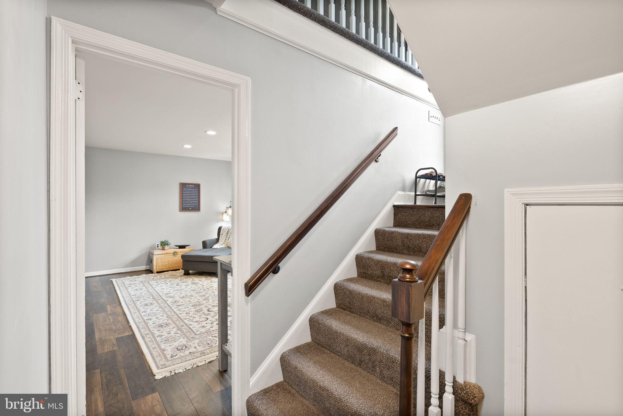 WARREN ESTATES - Residential