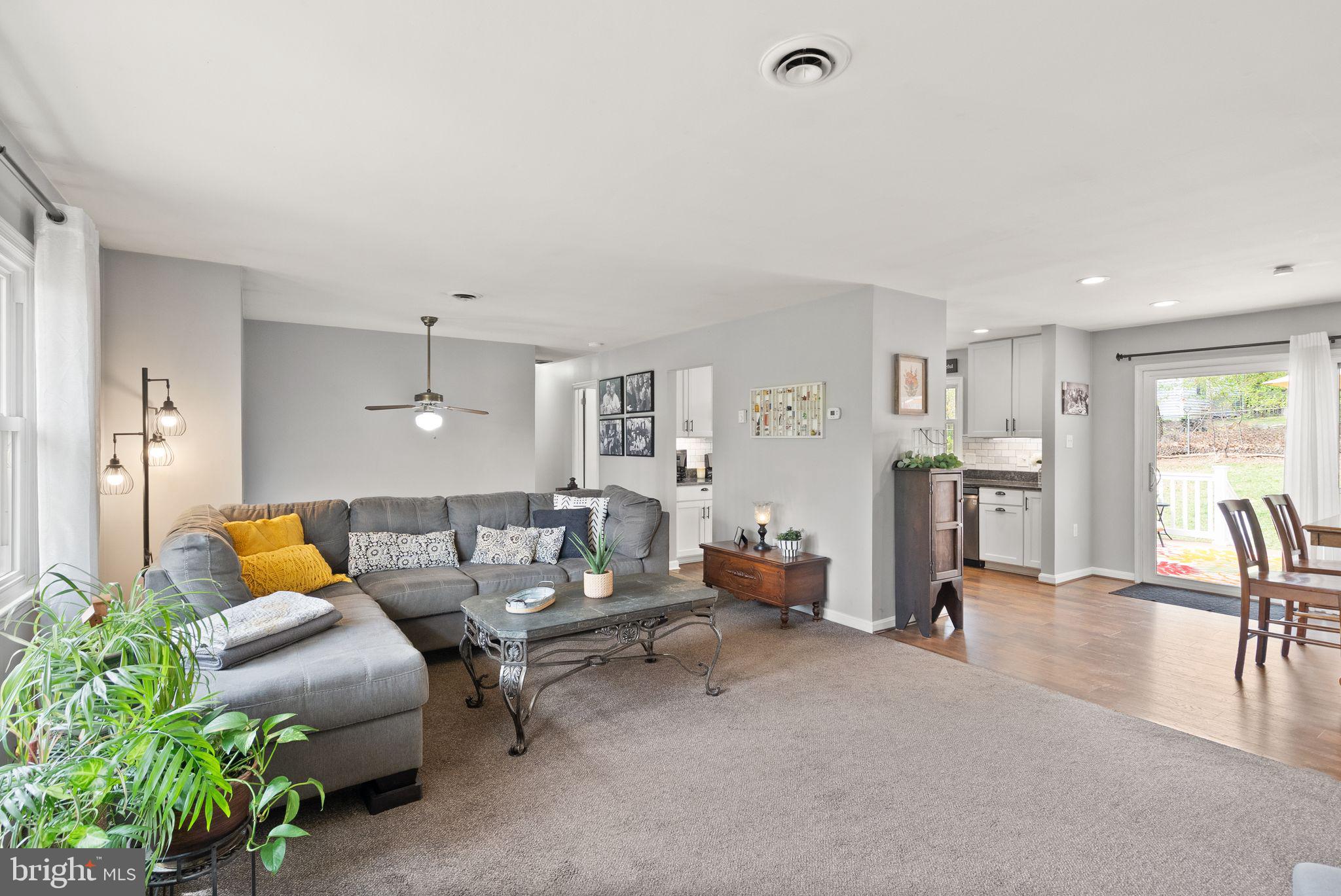 WARREN ESTATES - Residential