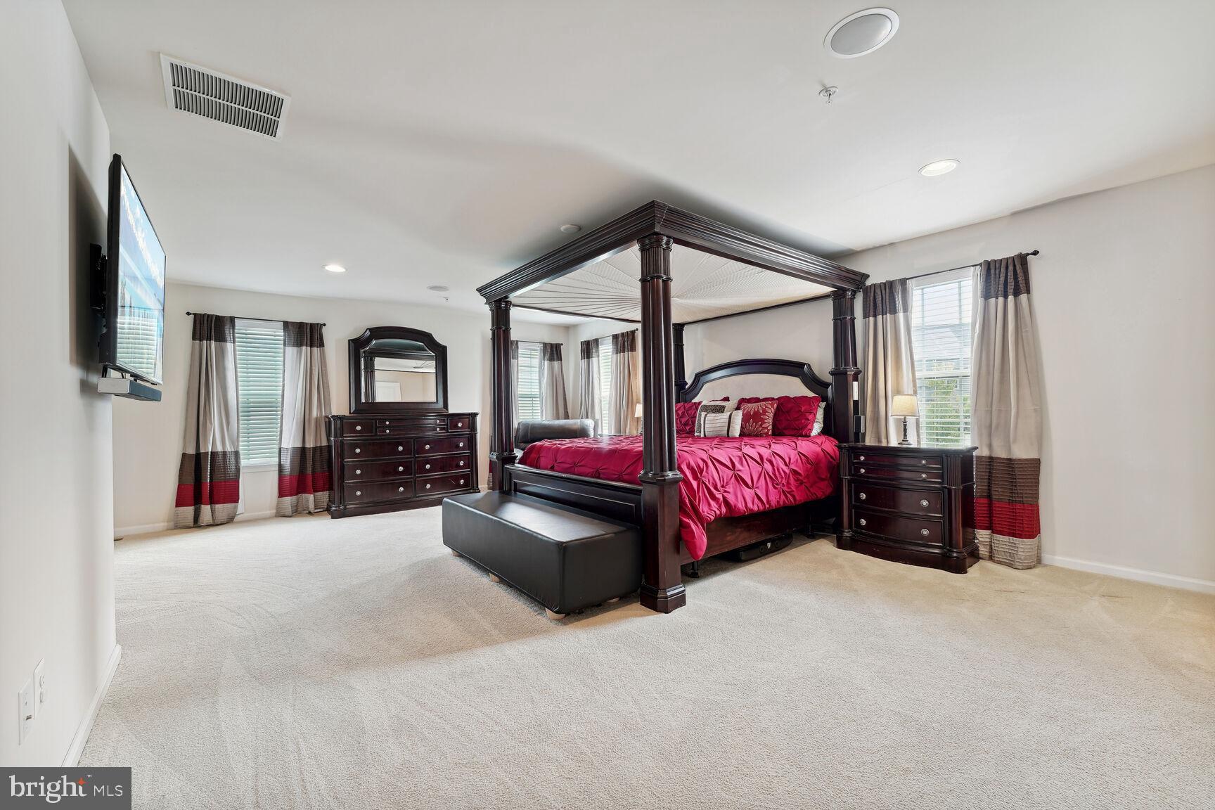 PINEY GROVE ESTATES - Residential