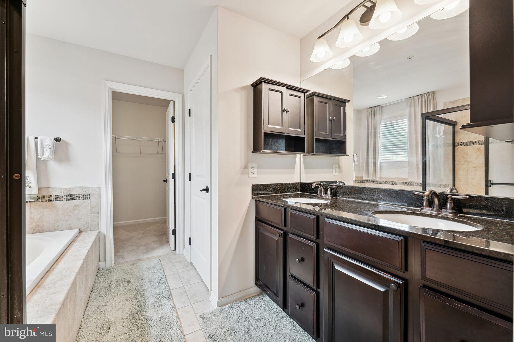 PINEY GROVE ESTATES - Residential