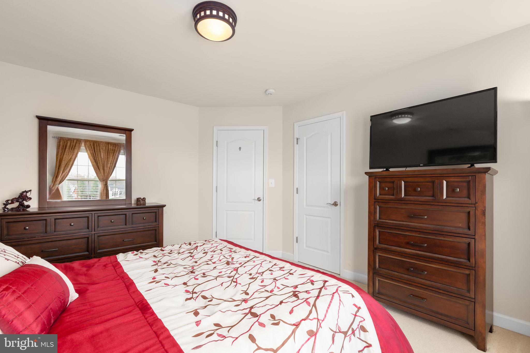 STACY CROSSING - Residential