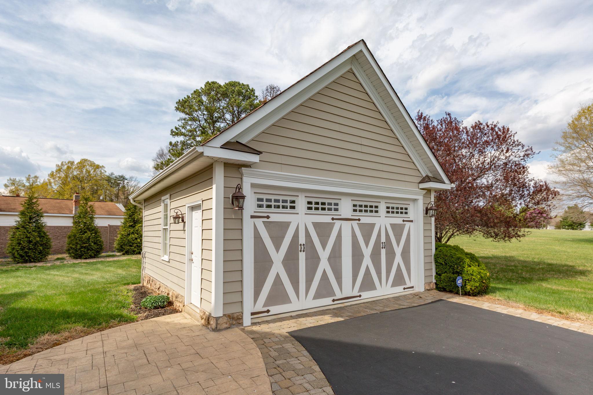 STACY CROSSING - Residential