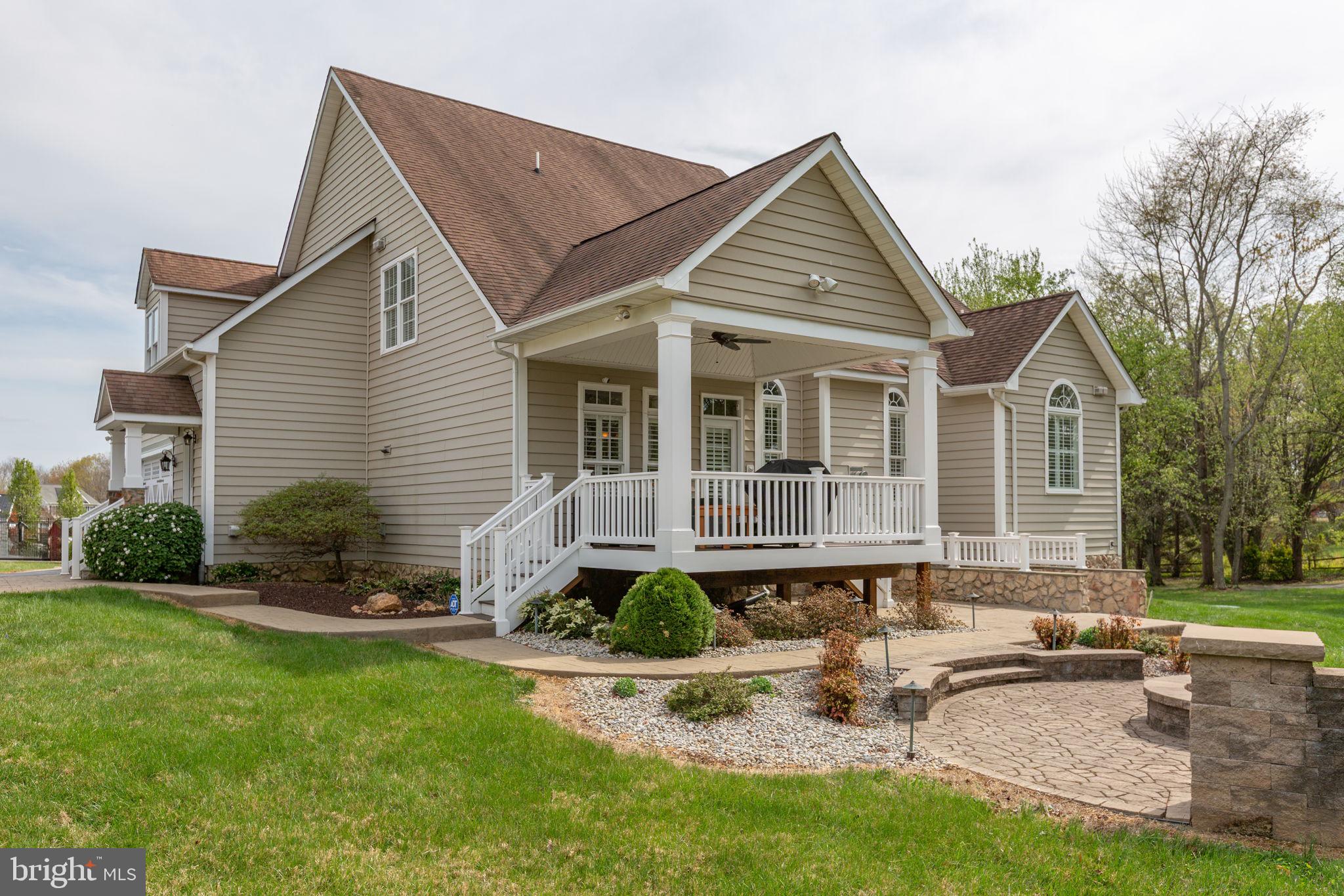 STACY CROSSING - Residential