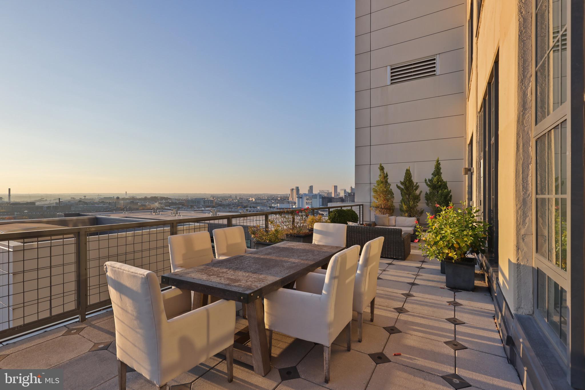 LOCUST POINT - Residential Lease