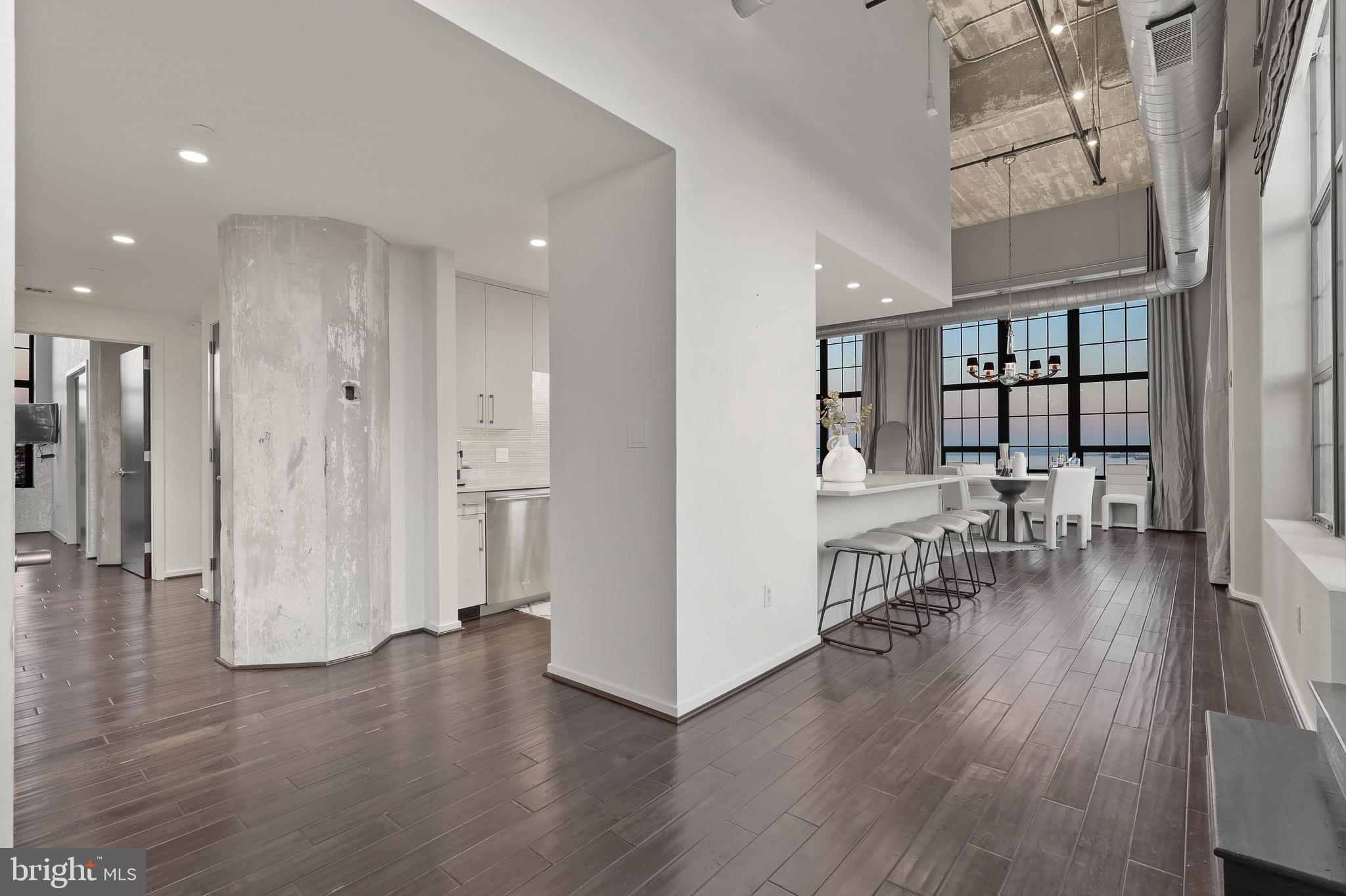 LOCUST POINT - Residential Lease