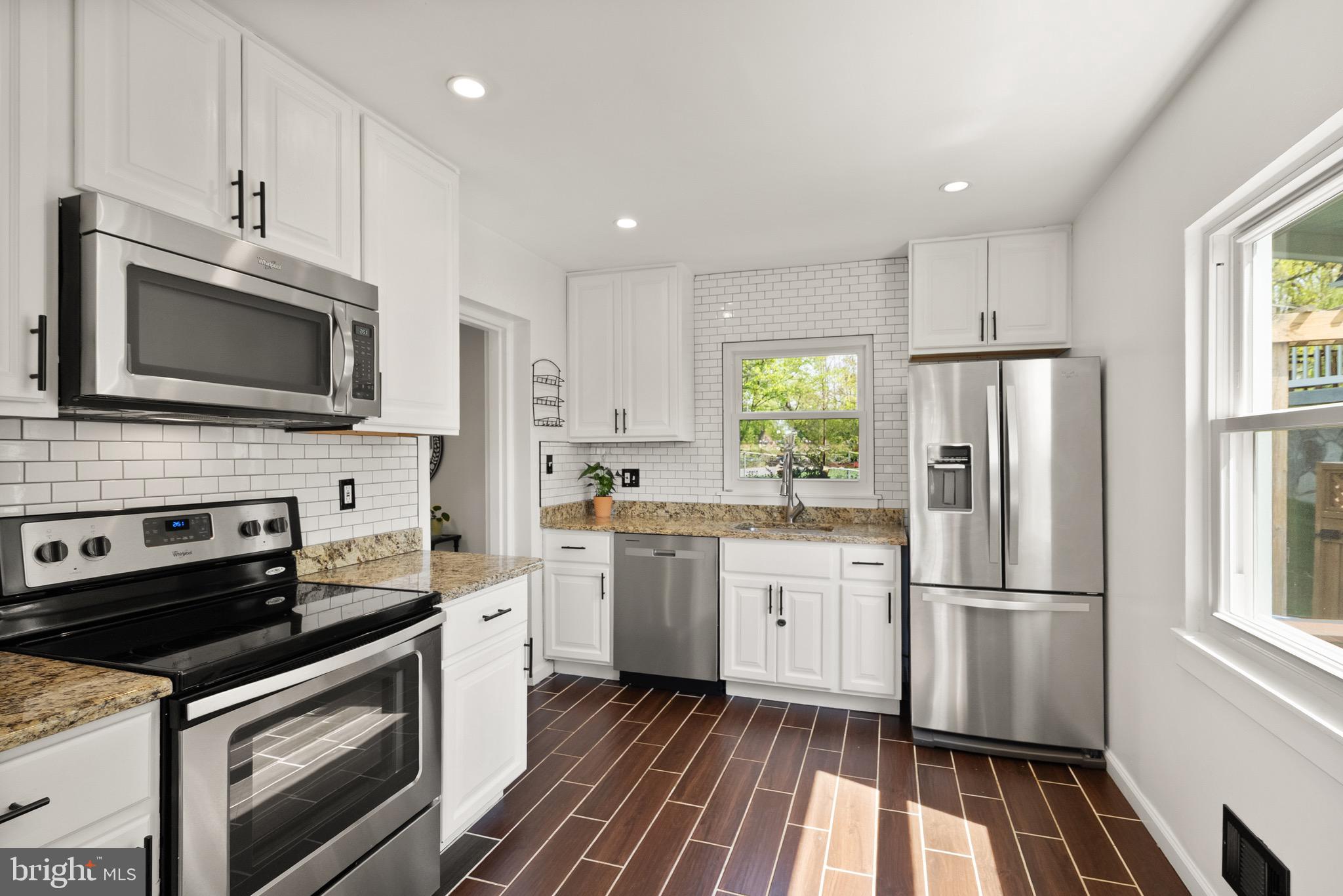 TYLER PARK - Residential