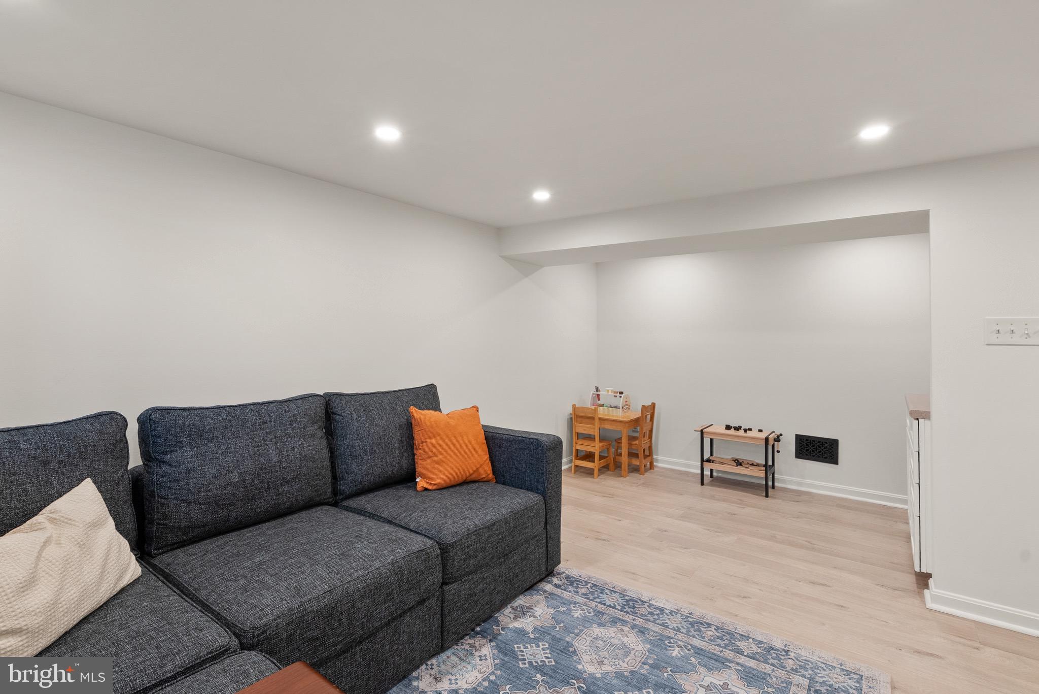 TYLER PARK - Residential