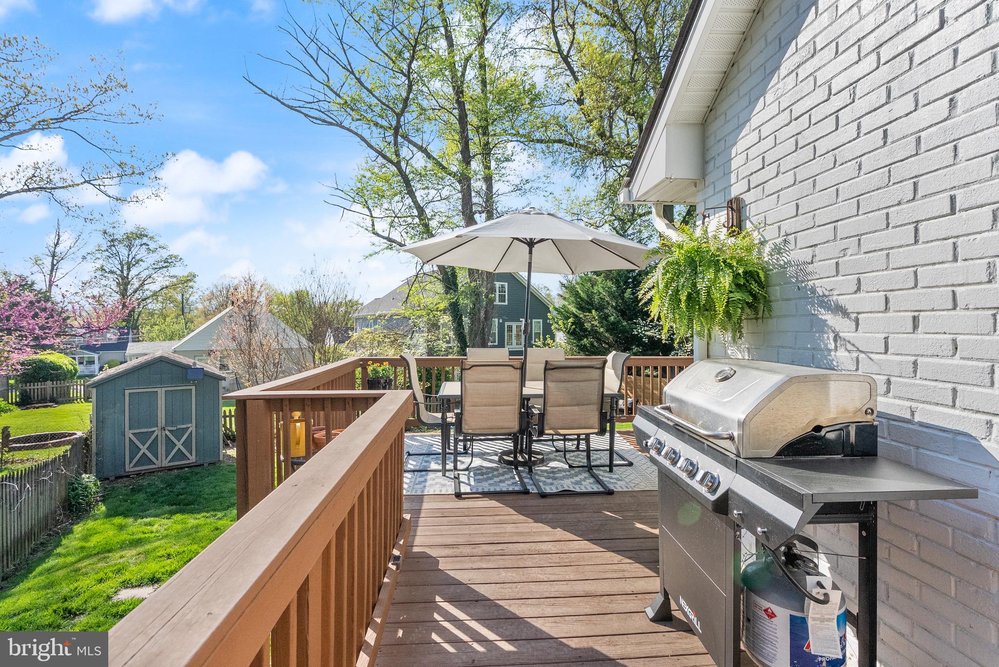 TYLER PARK - Residential