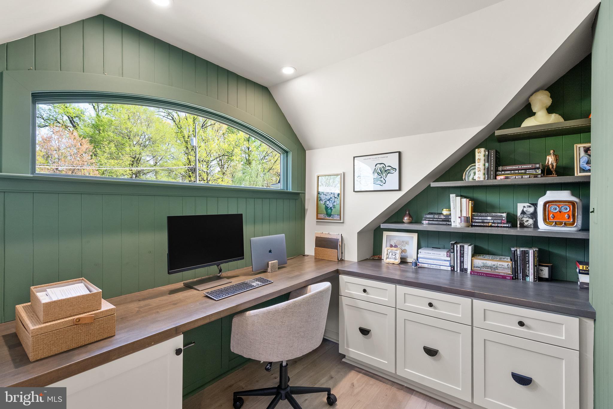 TYLER PARK - Residential