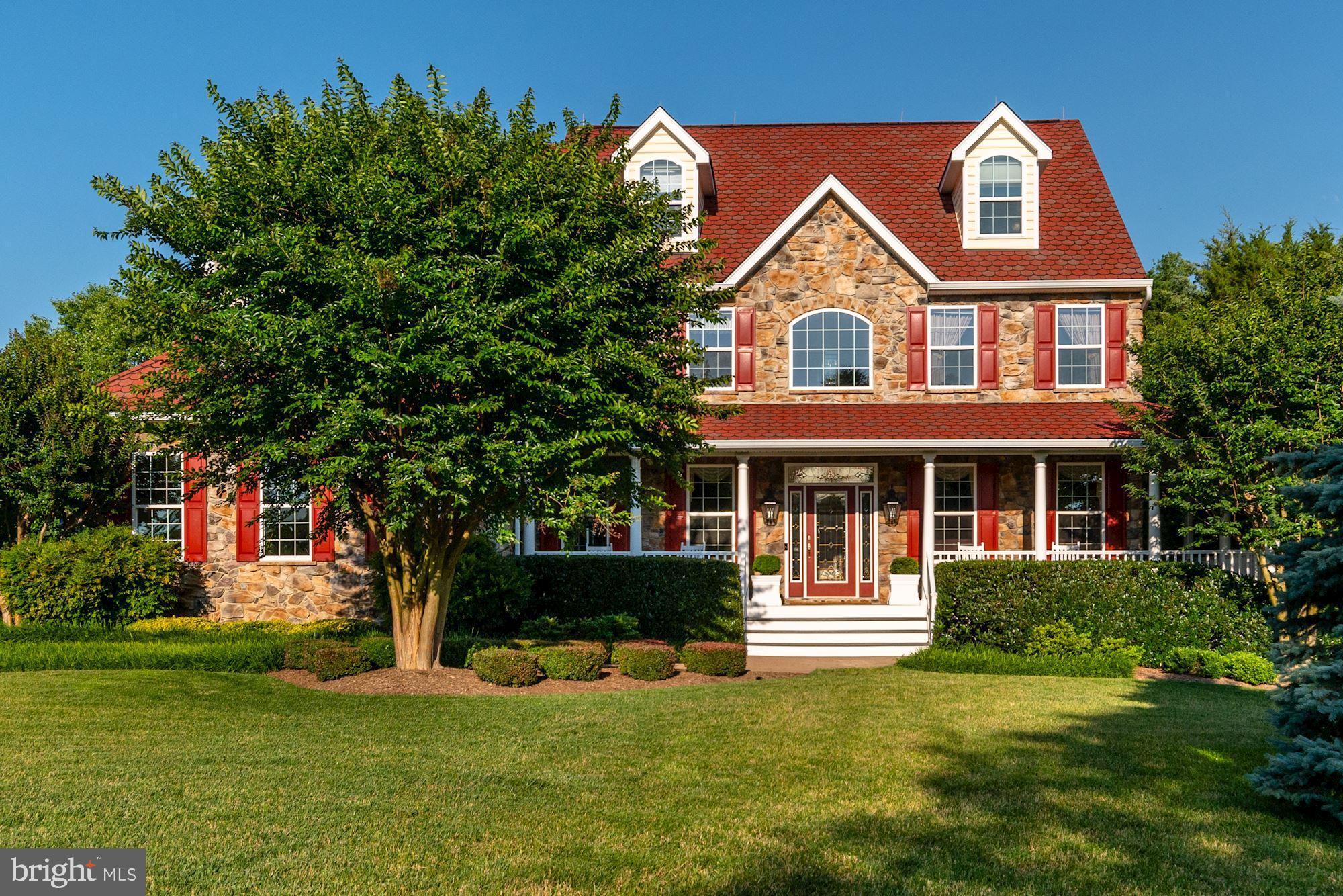 ISLAND LANDING - Residential