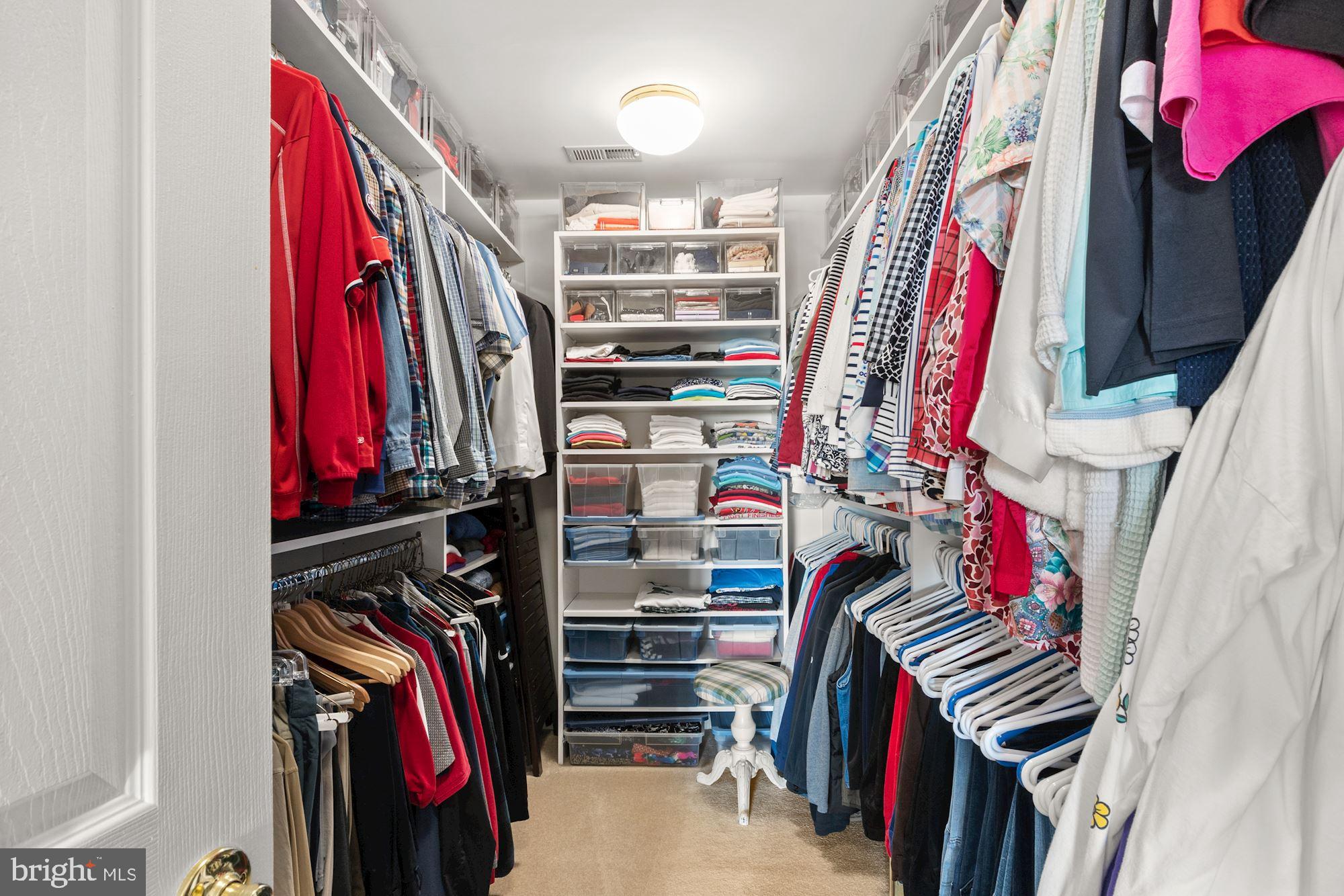 ISLAND LANDING - Residential