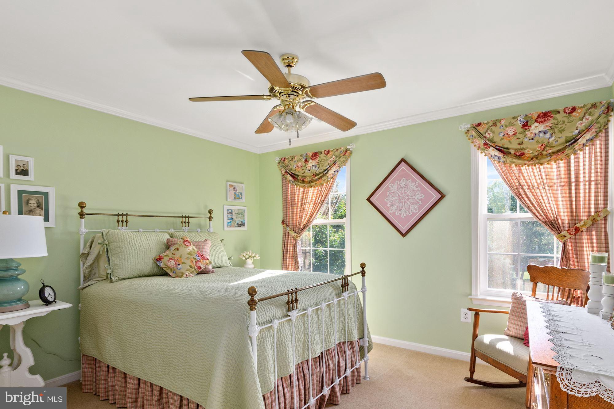 ISLAND LANDING - Residential