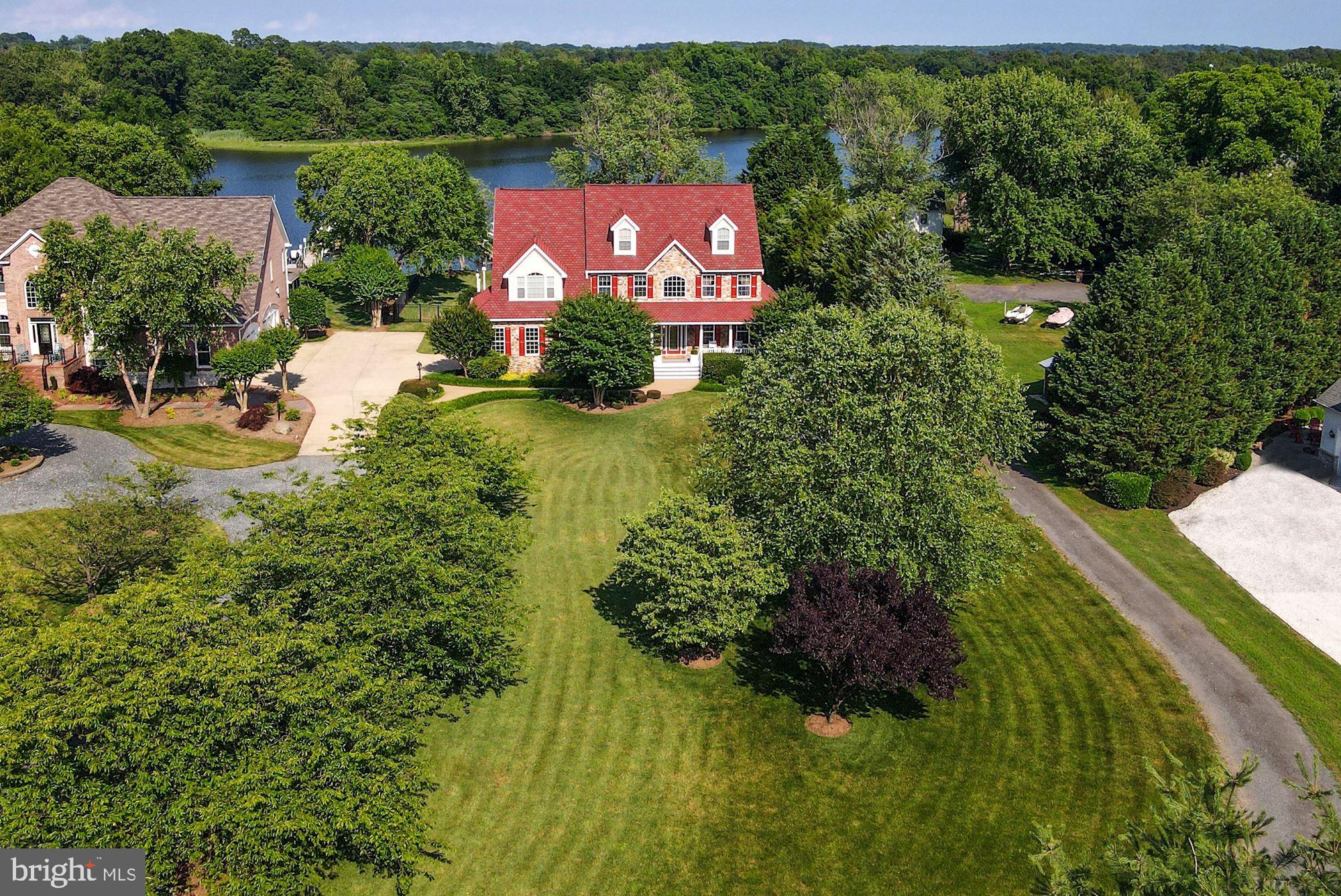 ISLAND LANDING - Residential