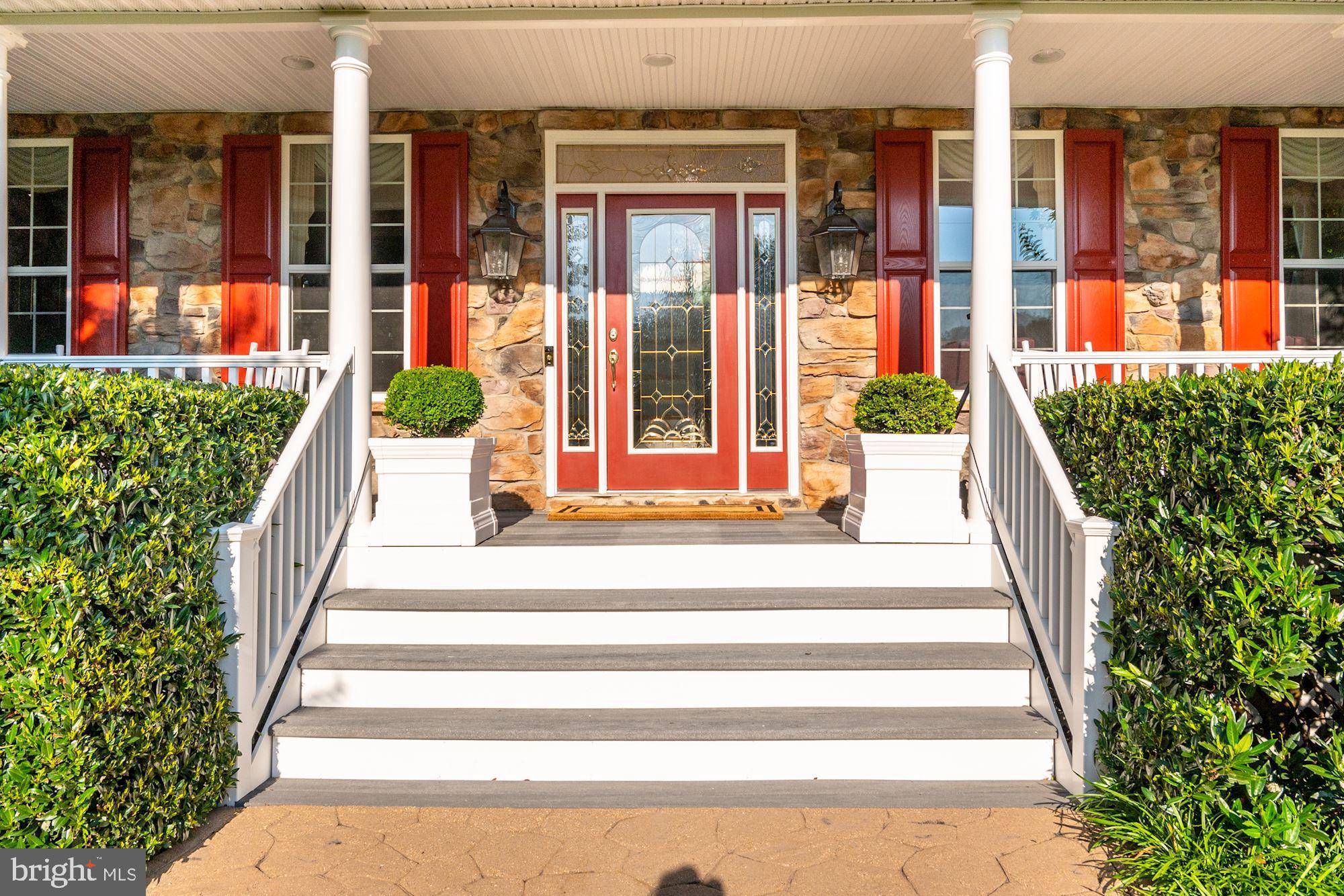 ISLAND LANDING - Residential