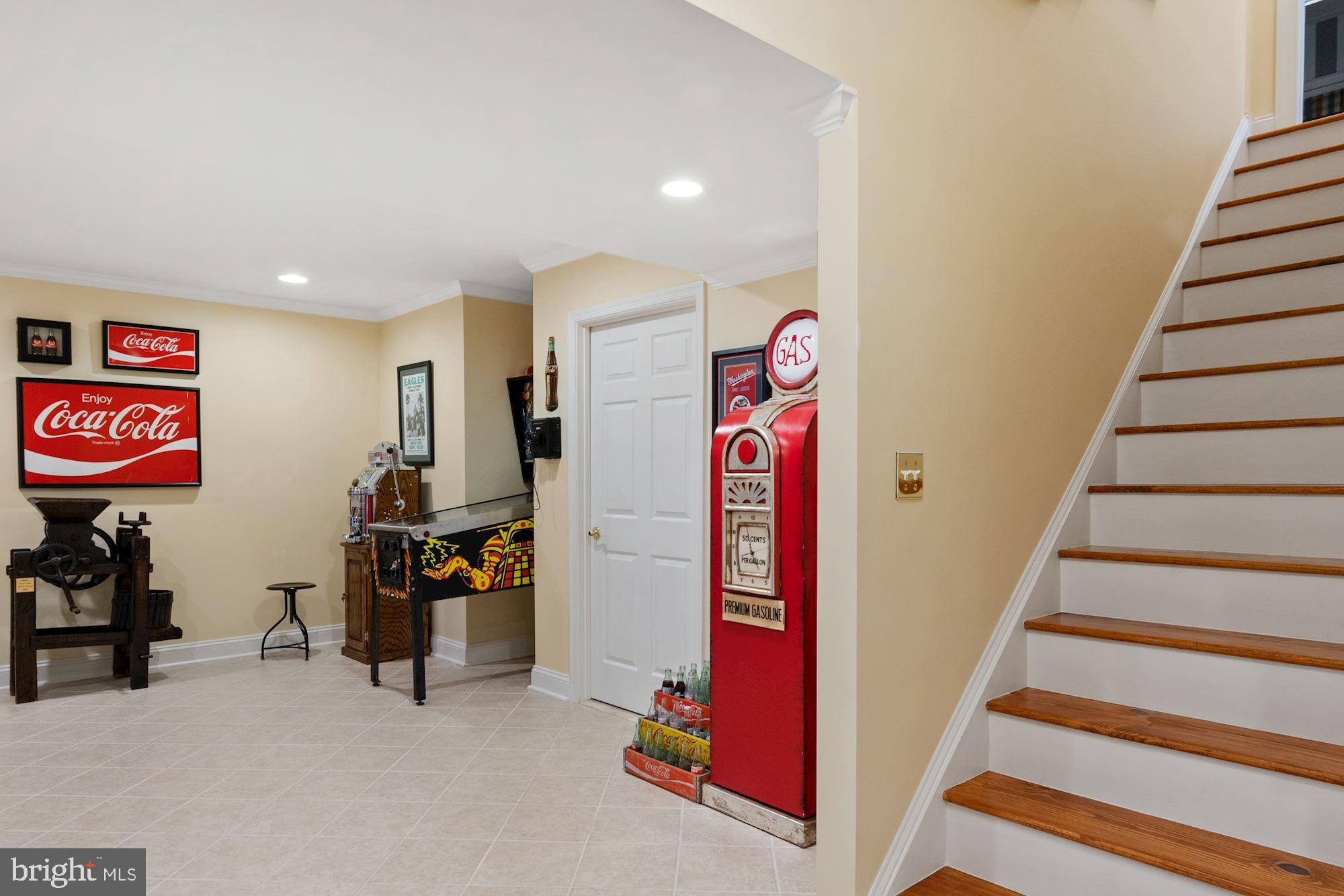 ISLAND LANDING - Residential