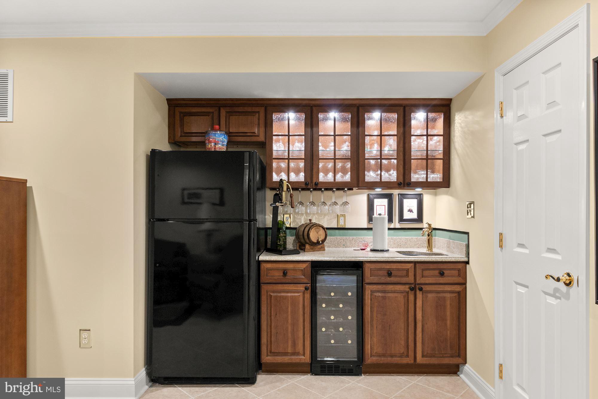 ISLAND LANDING - Residential