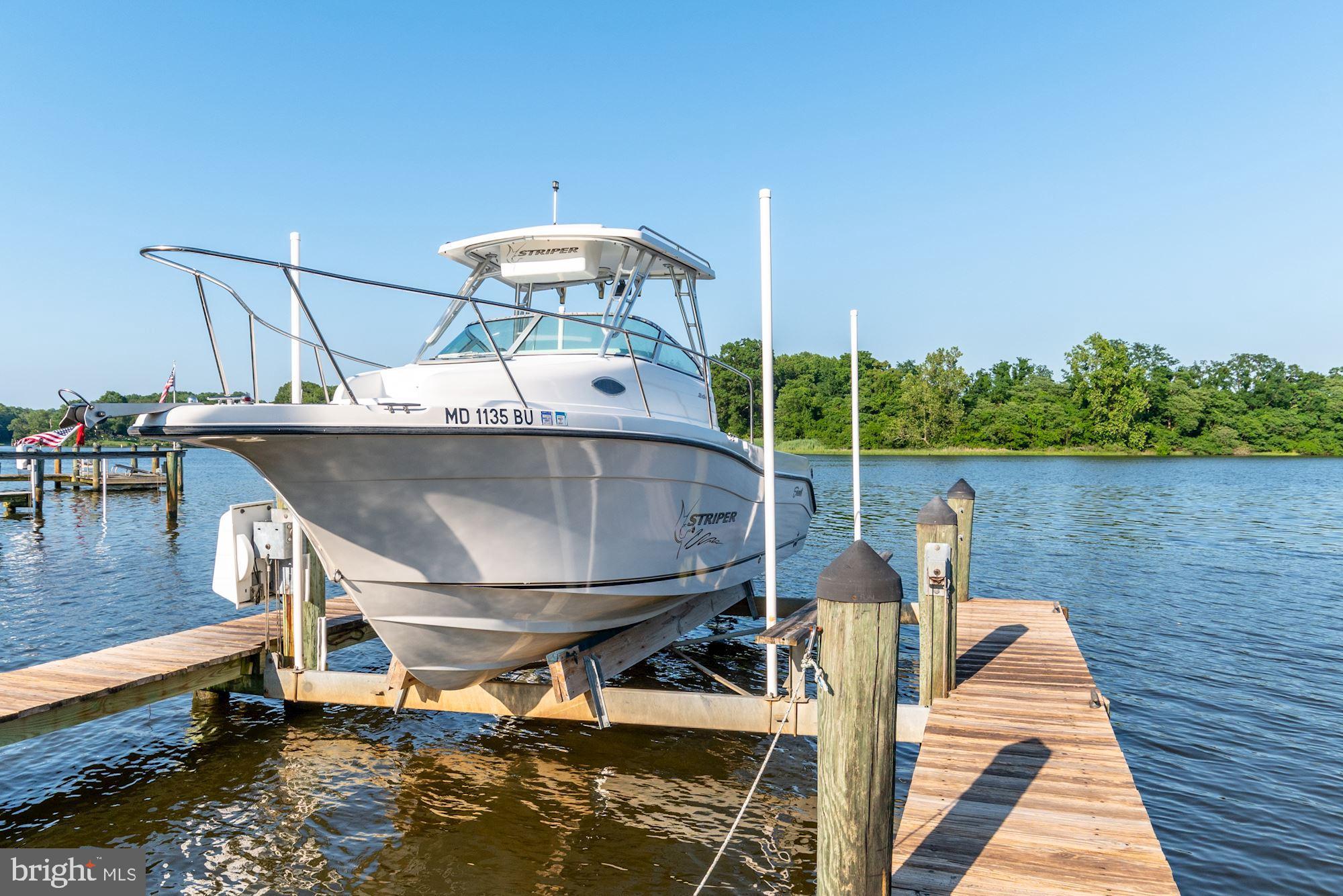 ISLAND LANDING - Residential