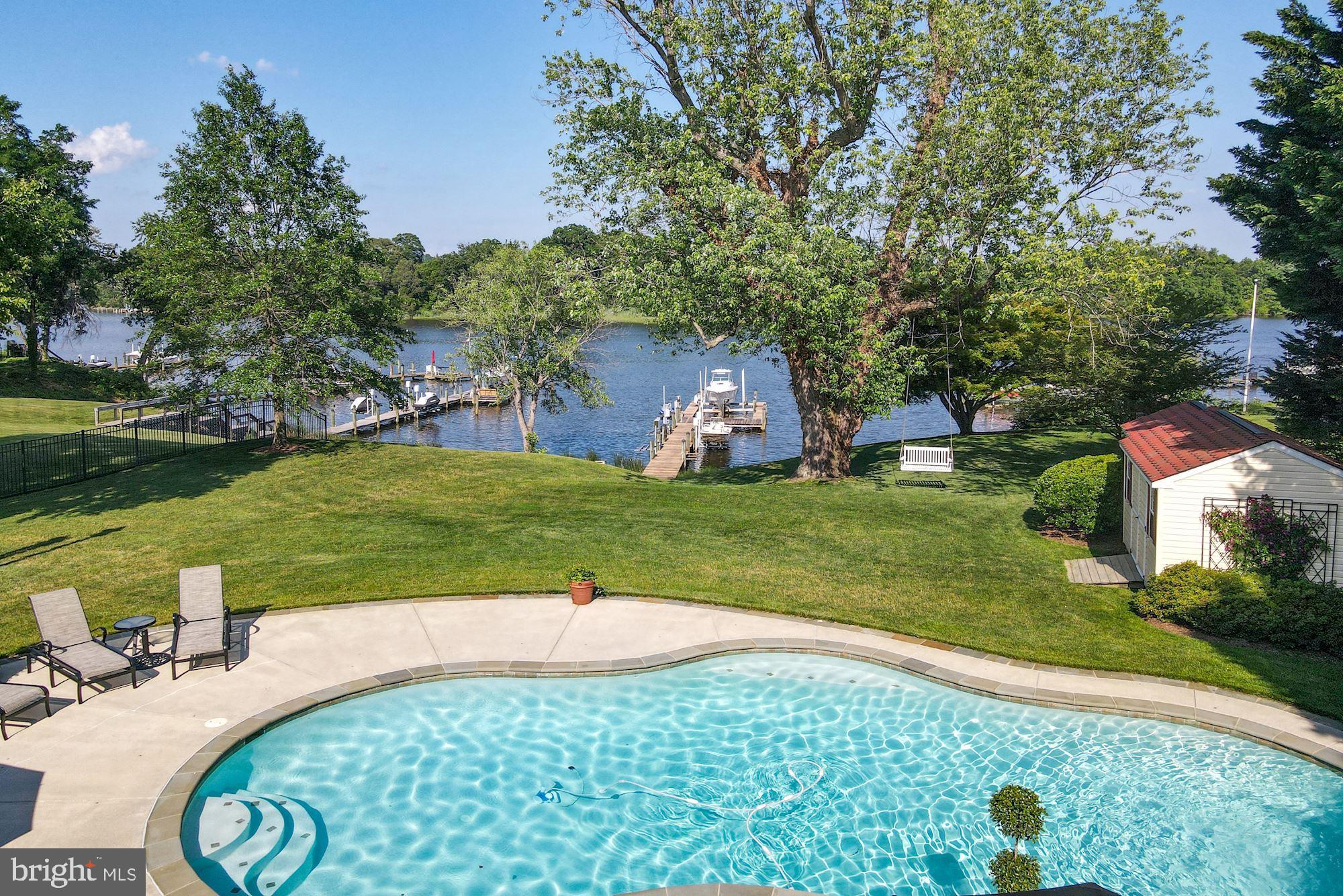 ISLAND LANDING - Residential