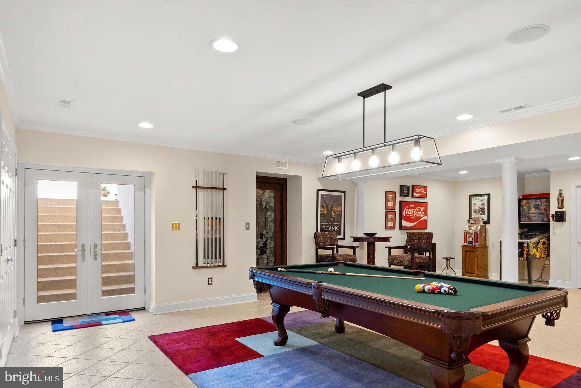 ISLAND LANDING - Residential