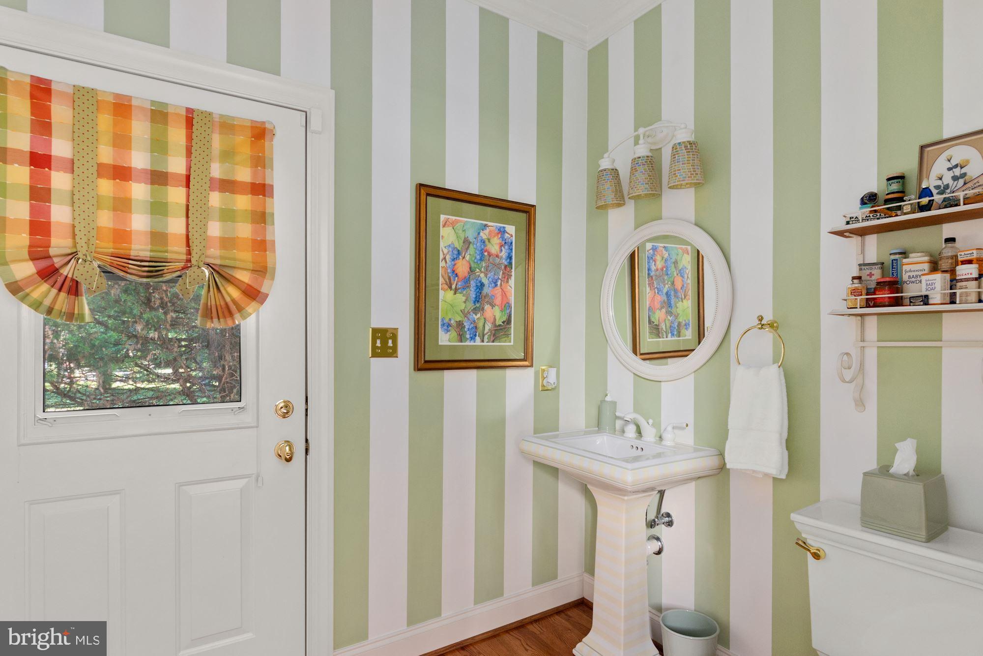 ISLAND LANDING - Residential