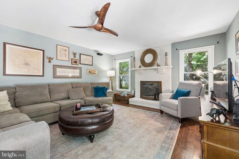 Tiny photo for 15030 Knickerbocker Drive, WOODBRIDGE, VA 22193 (MLS # VAPW2114864)