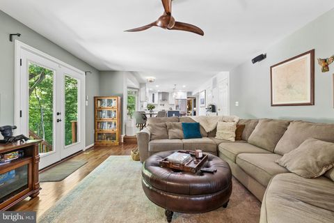 Tiny photo for 15030 Knickerbocker Drive, WOODBRIDGE, VA 22193 (MLS # VAPW2114864)