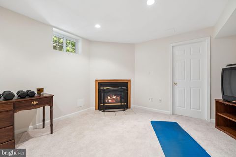 Tiny photo for 15030 Knickerbocker Drive, WOODBRIDGE, VA 22193 (MLS # VAPW2114864)