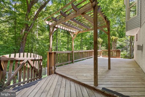 Tiny photo for 15030 Knickerbocker Drive, WOODBRIDGE, VA 22193 (MLS # VAPW2114864)