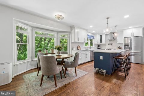 Tiny photo for 15030 Knickerbocker Drive, WOODBRIDGE, VA 22193 (MLS # VAPW2114864)
