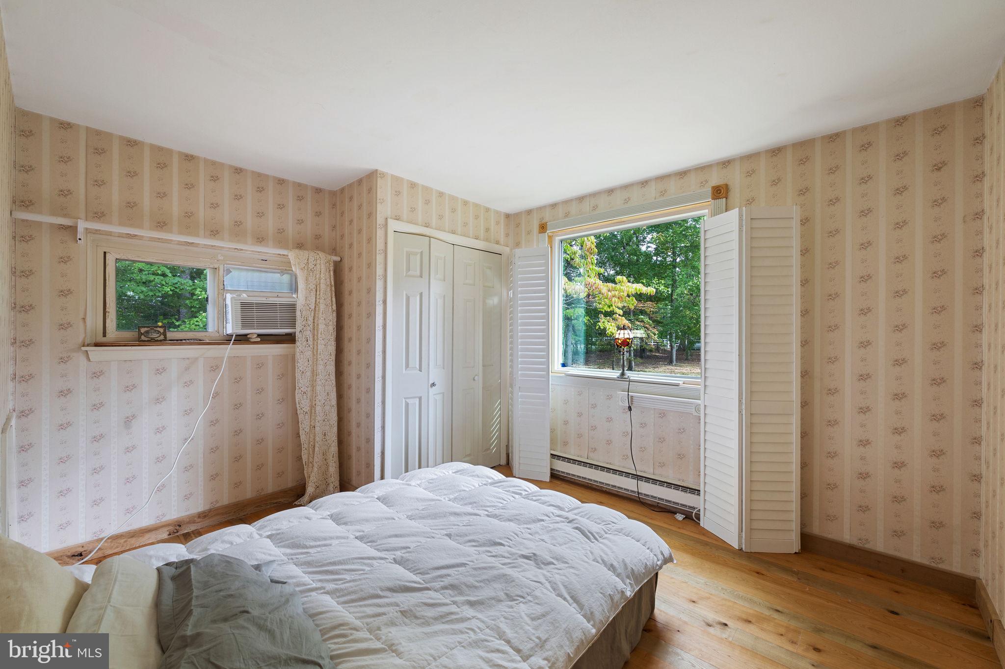 BLUE BELL - Residential Lease