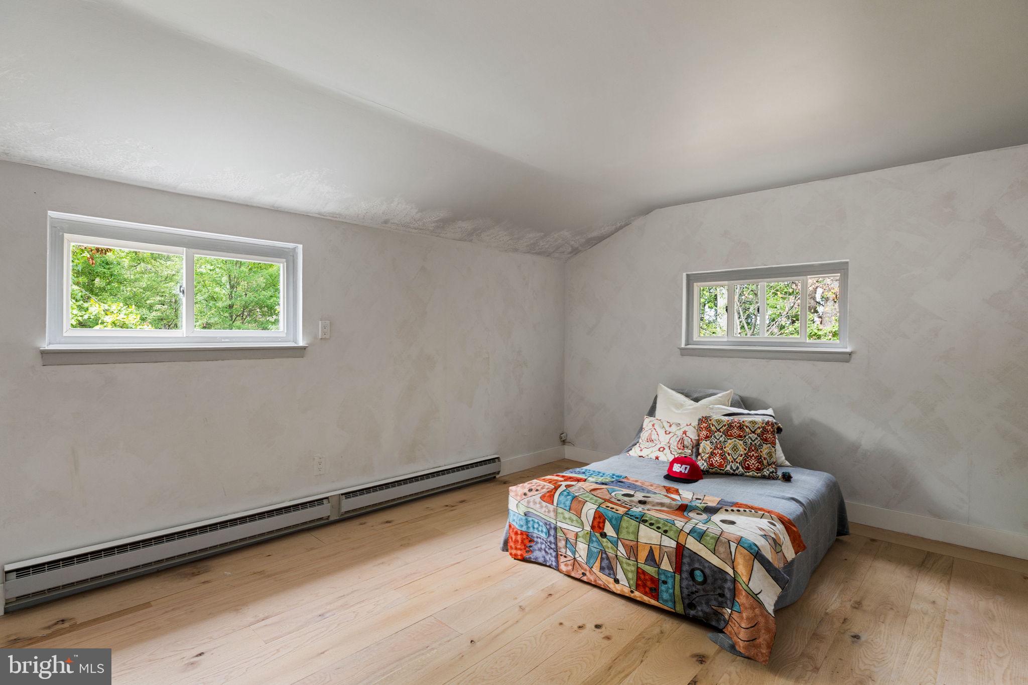 BLUE BELL - Residential Lease