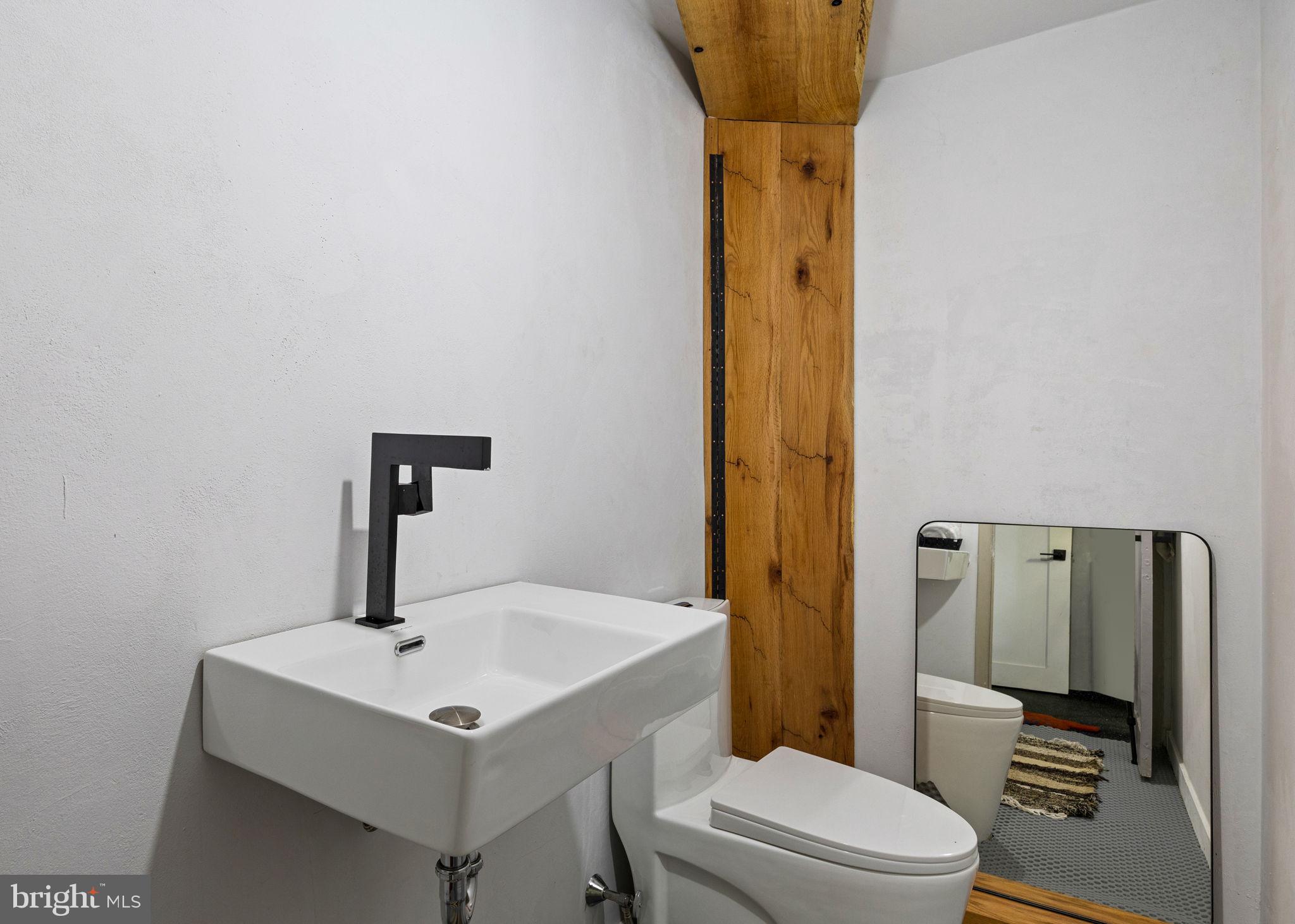 BLUE BELL - Residential Lease