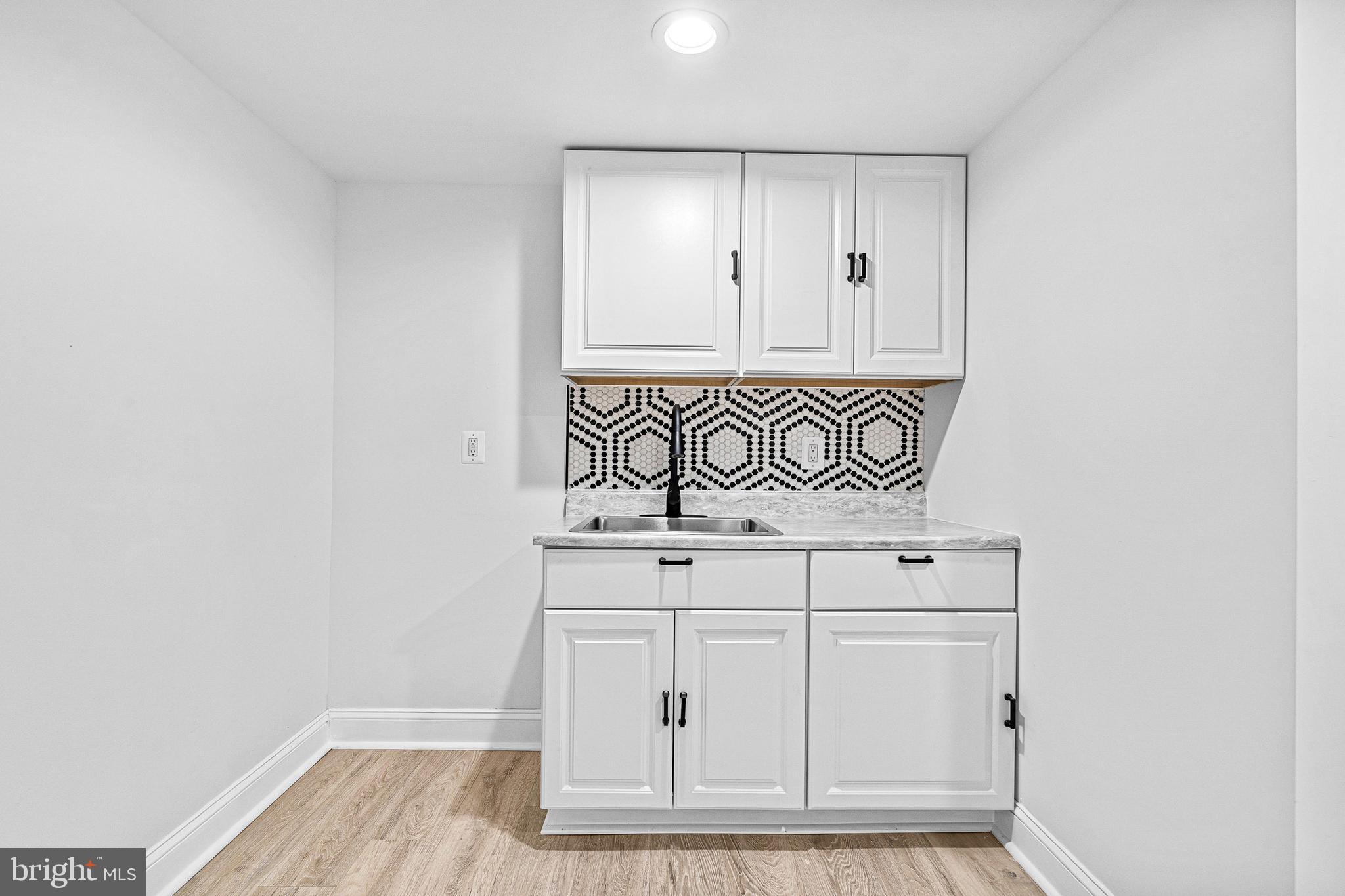 AMBERLY - Residential