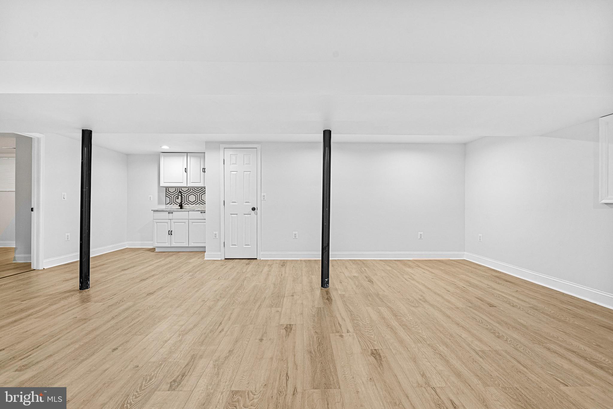 AMBERLY - Residential