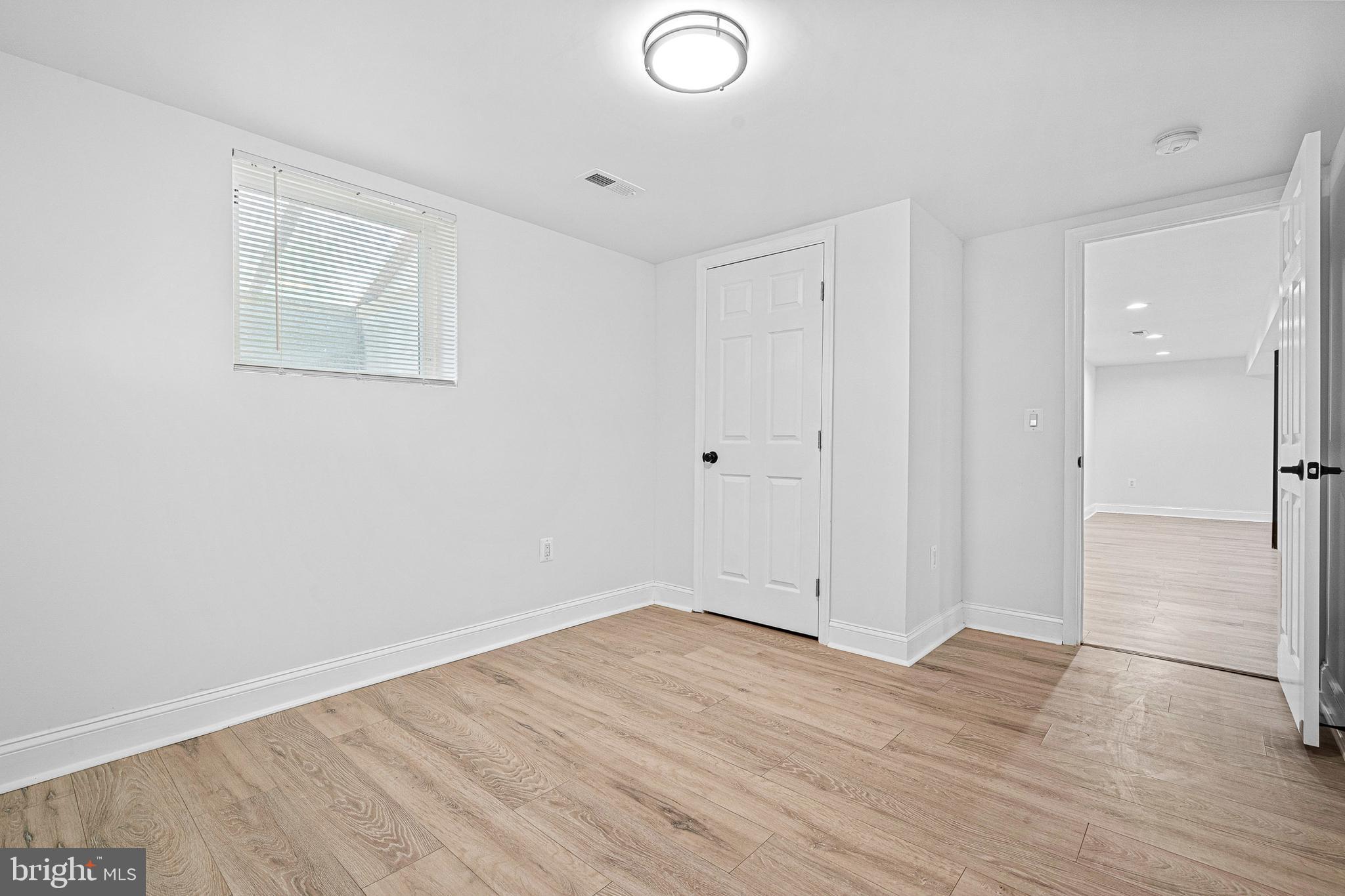 AMBERLY - Residential