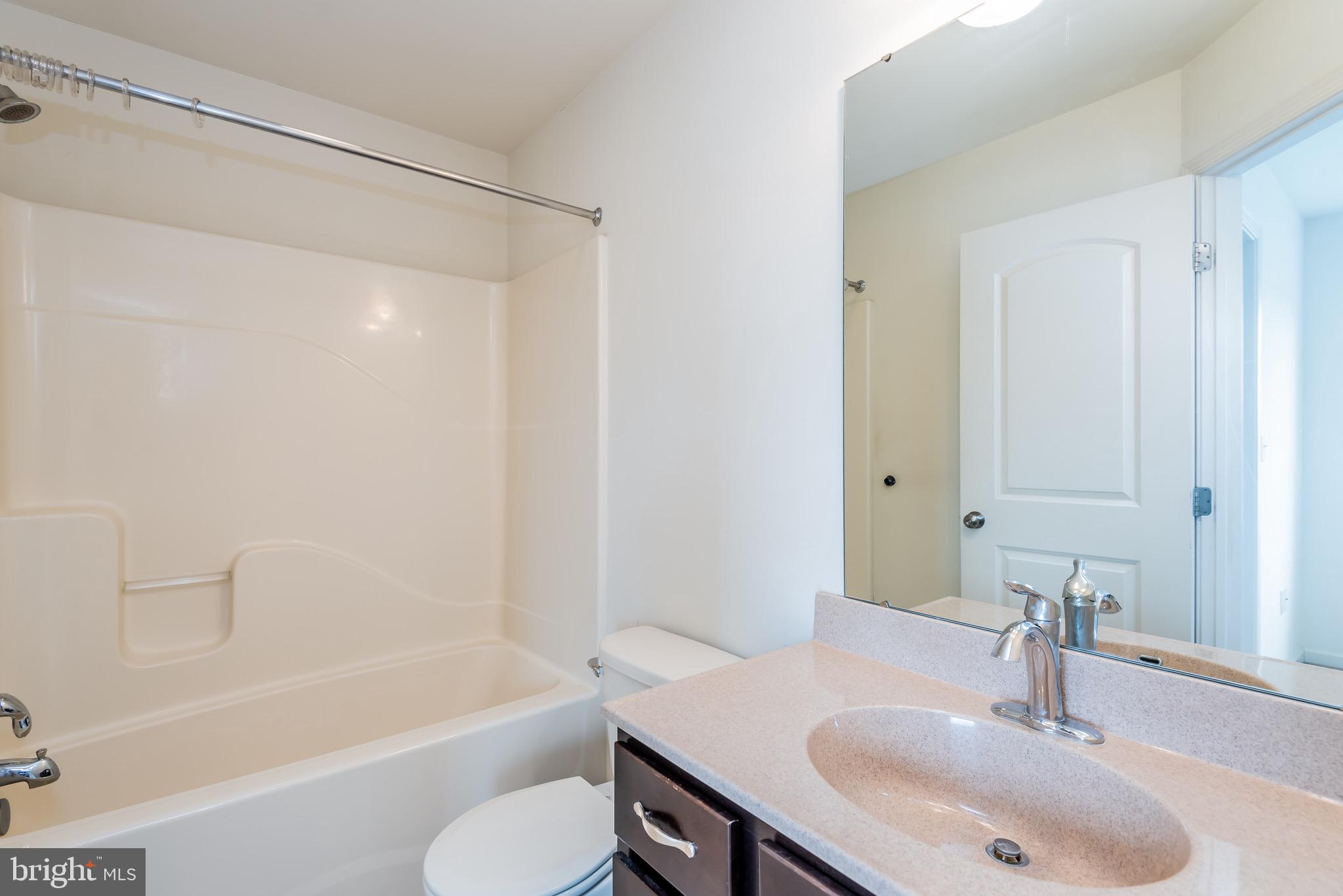 SILVER CREEK - Residential Lease