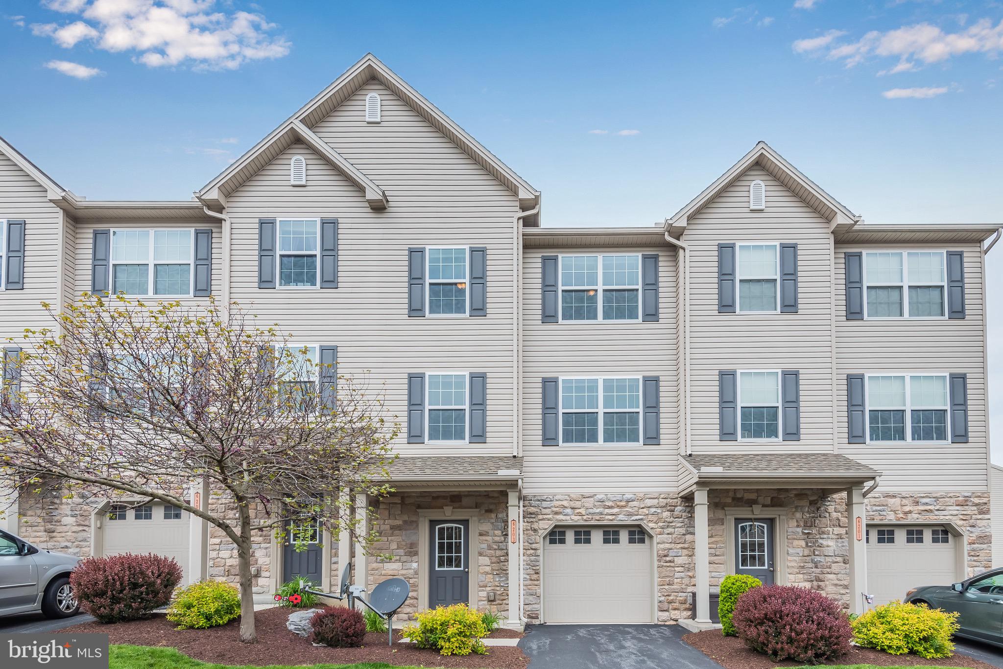 SILVER CREEK - Residential Lease