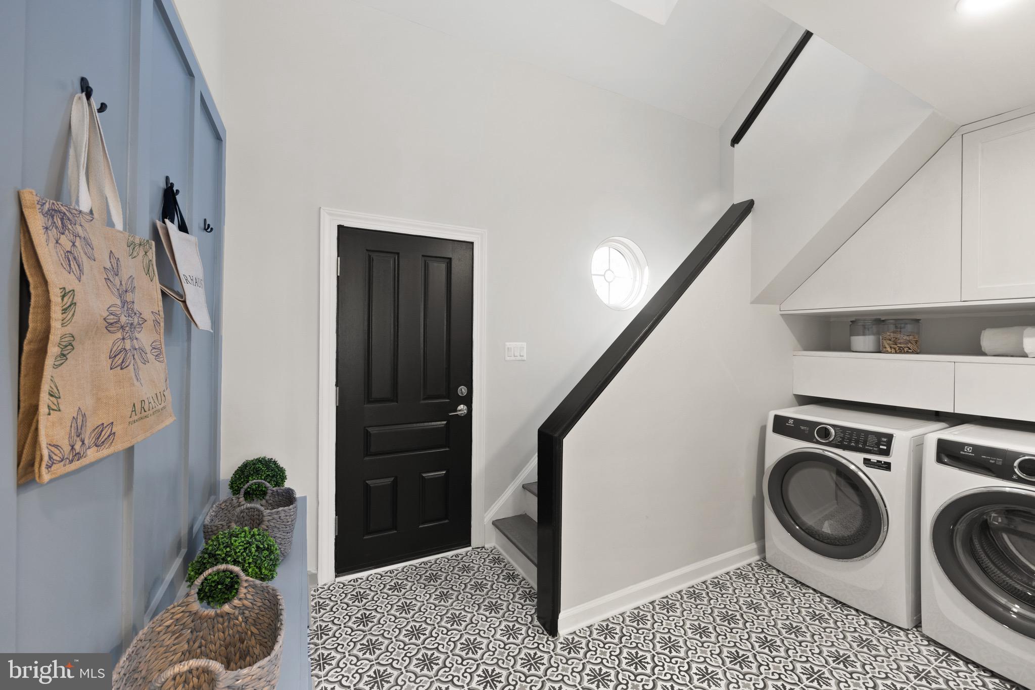 POTOMAC RANCH - Residential